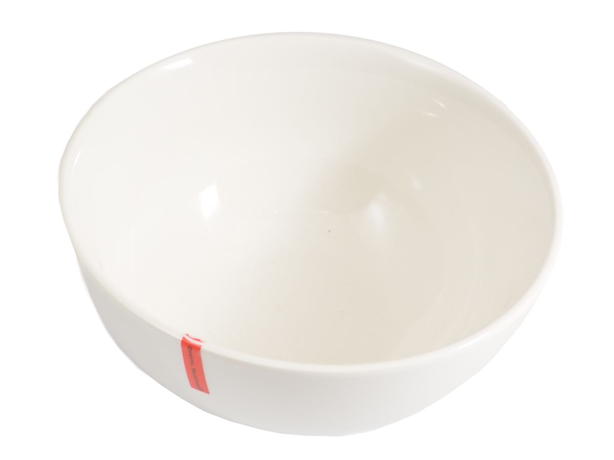 Biela porcelánová miska na ázijské špeciality