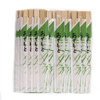 Balenie jednorázových čínskych bambusových paličiek