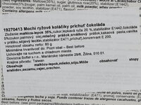 Slovenská etiketa ryžových koláčikov Mochi s čokoládou 80 g
