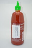 Slovenská etiketa omáčky Sriracha Huy Fong 793 g