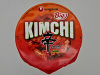 Vrchnák instantných rezancov Nongshim kimchi 112 g