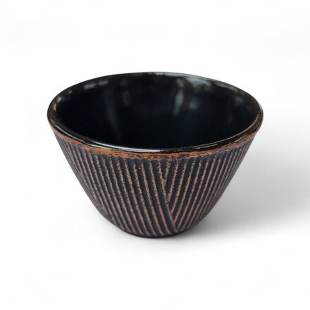 Liatinová šálka Zen, čierno-medená (0,12 l)