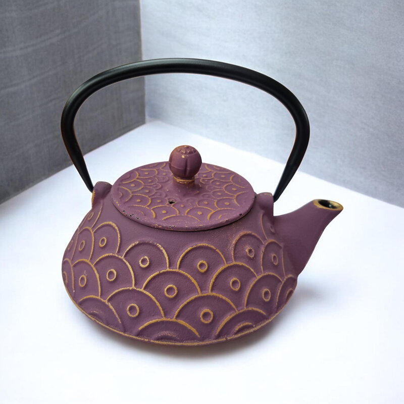 Liatinový čajník Seigaiha, fialovo-zlatý (0,8 l)